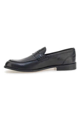 Mocassini neri in pelle con suola in cuoio made in Italy Pittarello 77109