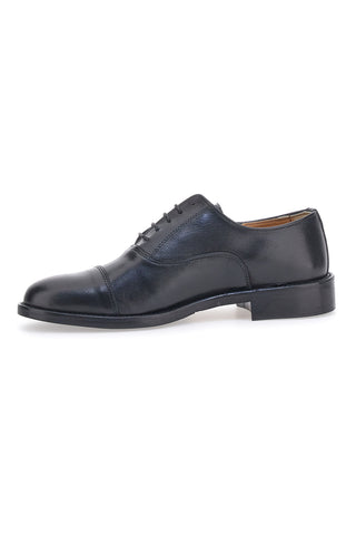 Elegante schwarze Schnürschuhe Pittarello Klasse 2645