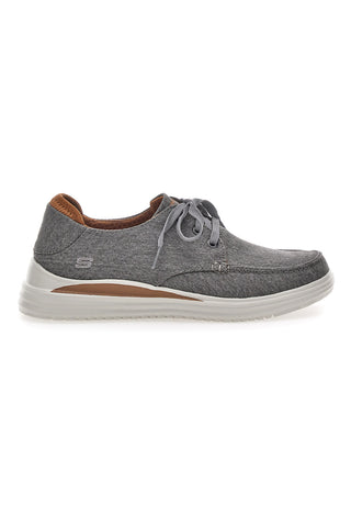Graue Schnürschuhe mit Archfit und Skechers Proven Forenzo