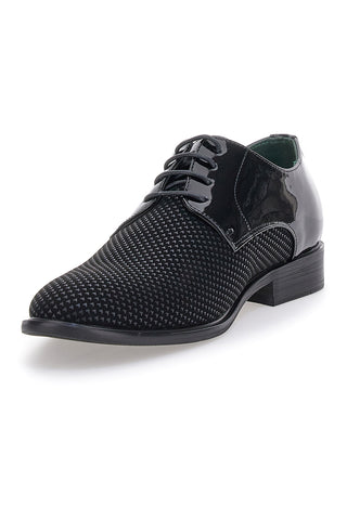 Scarpe Stringate in Vernice Nere GMV 119