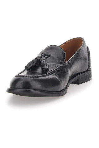 Mocassini Neri con Tomaia Liscia e Frange JOHES LAND 2109115