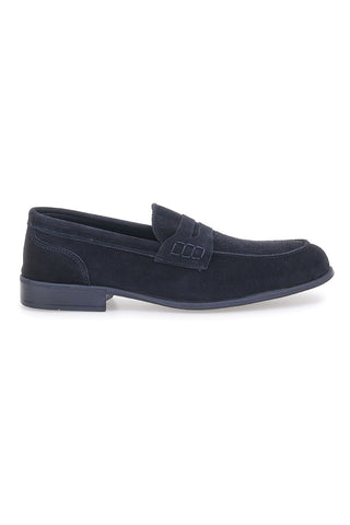 Marineblaue Loafer mit Obermaterial aus Wildleder und Löwenmaul PITTARELLO 2025