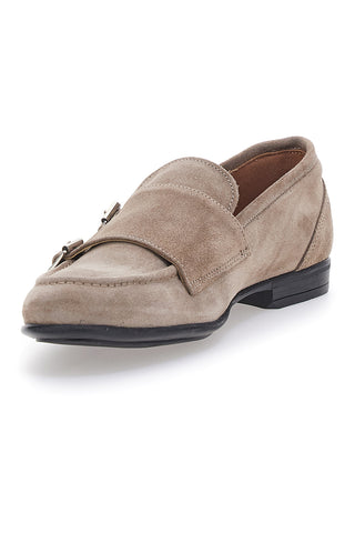 Taubengraue Mokassins mit Doppelschnalle, hergestellt in Italien, PTR 4077