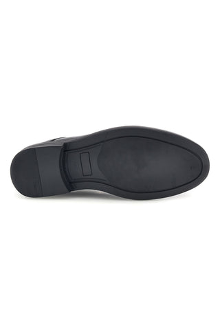 Schwarze Derby-Schuhe mit Schnürung und niedrigem Absatz Jerpoint XM2603
