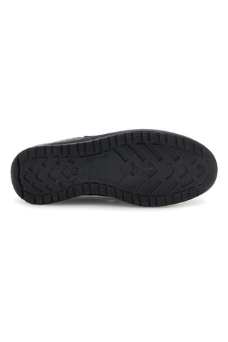 Schwarze Lederschuhe mit Riemchen von Marco Brandi 29