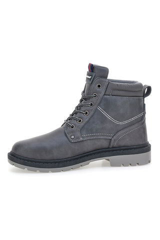 Graue Stiefel von Carrera (CAM75904P4343) mit Profilsohle