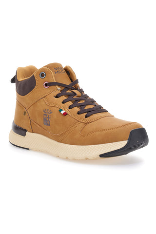 Mid-Top-Sneaker in Ocker mit marineblauer Laufsohle MM2310