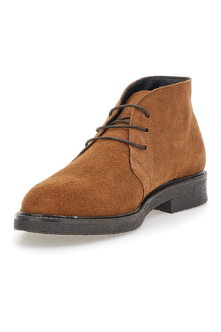 Titel:
 Pittarello Focus 550 Wildleder-Ankle-Boots mit Gummisohle in Tabak