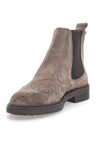 Stivaletti Beatles tortora in camoscio con lavorazione brogue Pittarello 44