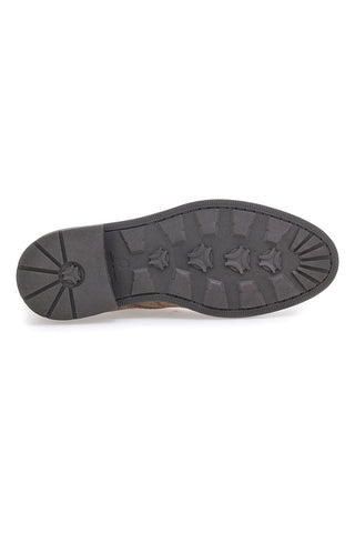 Stivaletti Beatles tortora in camoscio con lavorazione brogue Pittarello 44
