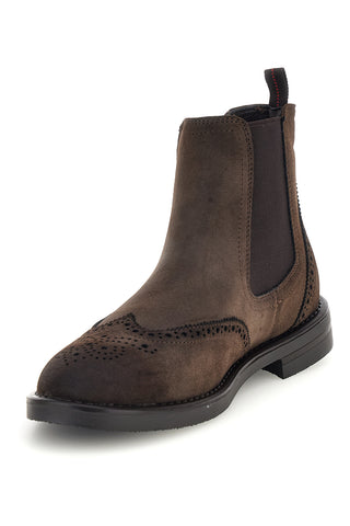 Braune Chelsea-Stiefeletten in Wildlederoptik mit Brogue-Verzierungen von Johes Land 1681662