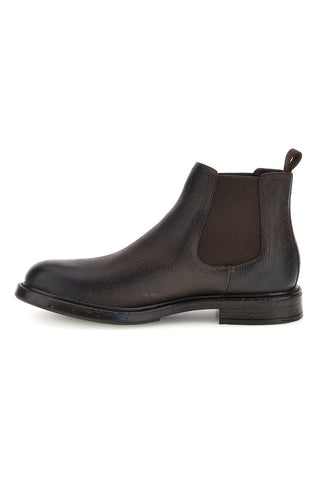 Braune Chelsea-Stiefeletten aus Leder mit Gummizug von Andrea Bruni, Modell OM4009
