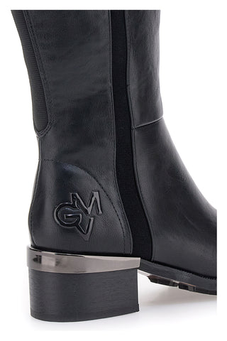 Schwarze Stiefel mit niedrigem Absatz und seitlichem Logo GMV SV0183