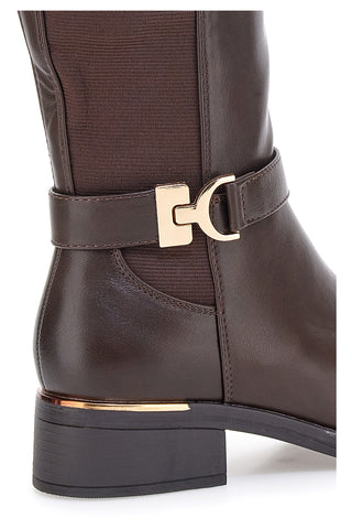 Braune Stiefel mit elastischen Einsätzen und metallischen Details Energy I258