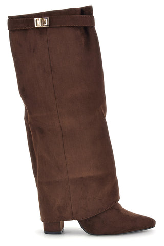 Stivali marroni in effetto suede con zeppa The first P756