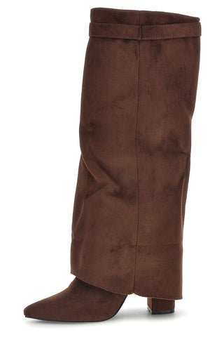 Stivali marroni in effetto suede con zeppa The first P756