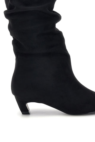 Schwarze Stiefel mit drapiertem Schaft und niedrigem Absatz von Pittarello Capsule BT261353001