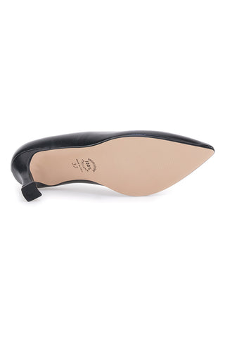 Pittarello Vera 8453 schwarze Pumps mit Spool-Absatz und spitzer Zehenpartie