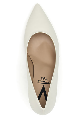Décolleté color panna con tacco basso e punta affusolata Pittarello vera 6043