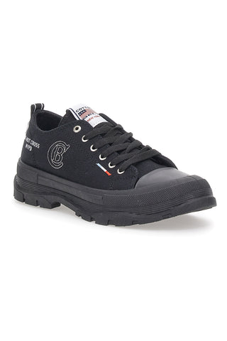 Schwarze Seidensneaker mit Baumwollgürtel