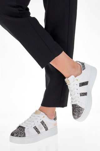Weiße Plateau-Sneaker mit Gürtel von Yard und Glitzer aus Baumwolle