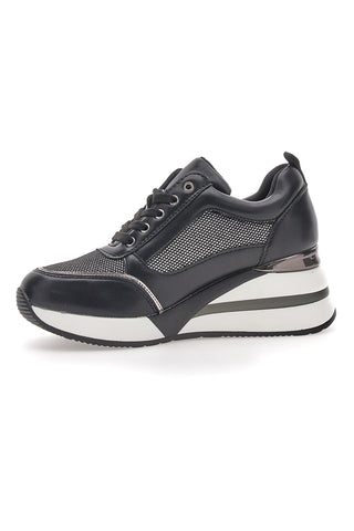 Schwarze Plateau-Sneaker „Dulcinea 233“.