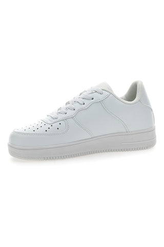 Weiße Sneakers mit Everlast 713-Schnürsenkeln