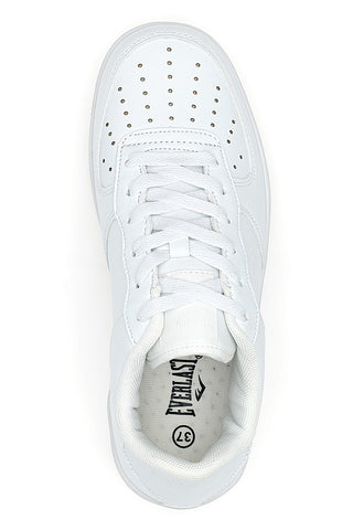 Weiße Sneakers mit Everlast 713-Schnürsenkeln