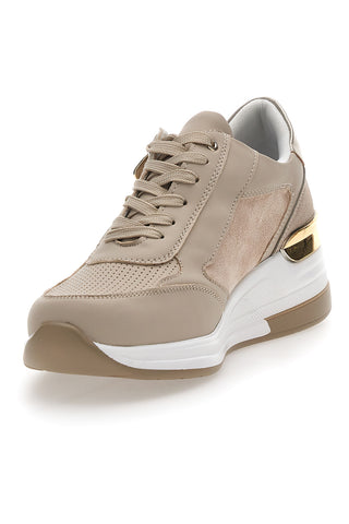 Beige Turnschuhe mit Keilabsatz Mio Tempo 1220215