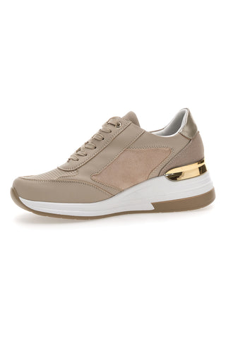 Beige Turnschuhe mit Keilabsatz Mio Tempo 1220215