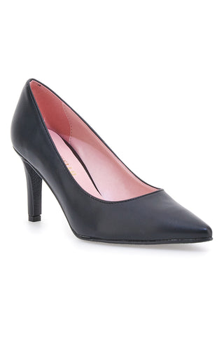 Die ersten 2851 schwarzen Pumps