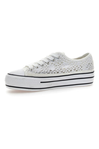 Weiße Sneakers mit gestickter Textur und Flatform Energy 108