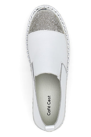 Weiße Slip-On-Sneaker mit Strasssteinen im Café kosten 23015