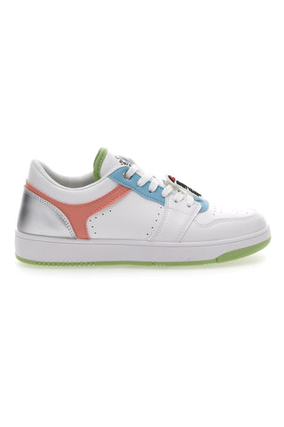 Weiße Sneakers mit Schnürsenkeln Sweet Years 8580