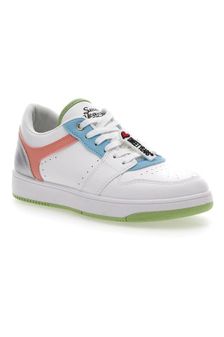 Weiße Sneakers mit Schnürsenkeln Sweet Years 8580