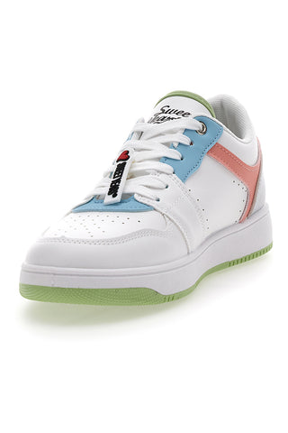 Weiße Sneakers mit Schnürsenkeln Sweet Years 8580