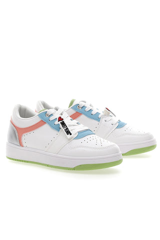 Weiße Sneakers „Sweet Years 8580“.