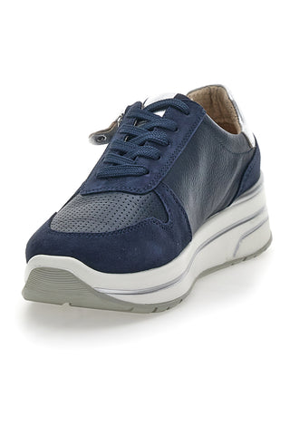 Blaue Schnürschuhe mit Plateau Pittarello Active 2302