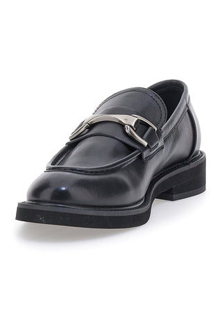 Schwarze Slipper mit silbernem Horsebit ME & ME 1237