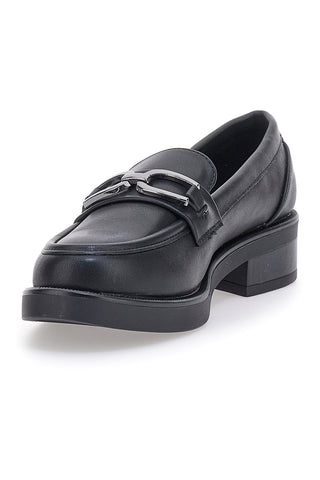 Schwarze Slipper mit Metallklammer CAFE' COST H236703