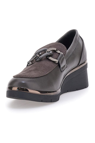 Graue Slipper mit Prima Riga-Plattform 2Y32225