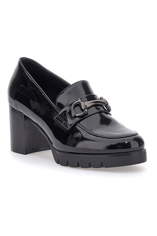 Schwarze Slipper mit glänzendem Effekt und Memory Soft Energy 379-Einlegesohle