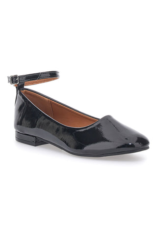 Schwarze Ballerinas in Lackoptik mit Riemen und bequemem Absatz THE FIRST IDE1075