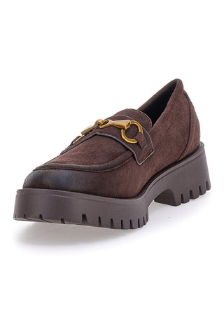 Mocassini marroni con suola carrarmato e dettaglio catena Talemi KMY11D