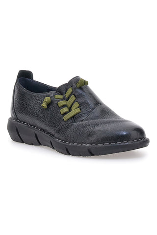 Scarpe nere in pelle con elastici verdi Pittarello Tierra 17569