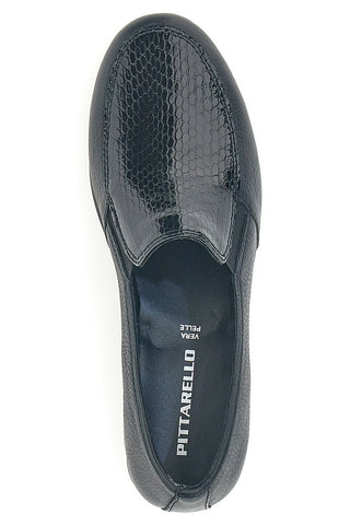Mocassini neri in pelle con zeppa e memory foam Pittarello 11999