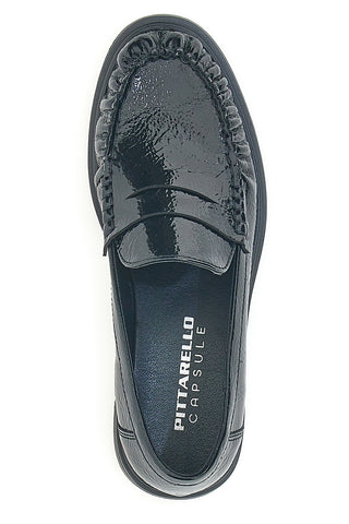 Pittarello BT24321029 Loafer aus schwarzem Lackleder mit niedrigem Absatz