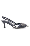 Schwarz-weiße Pumps mit mittlerem Absatz und Fersenriemchen Mon dieu APY22
