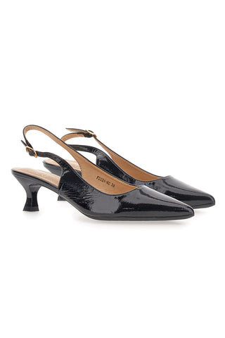 Schwarzes Lack-Slingback-Pumps mit mittlerem Absatz Mon dieu FDS246C