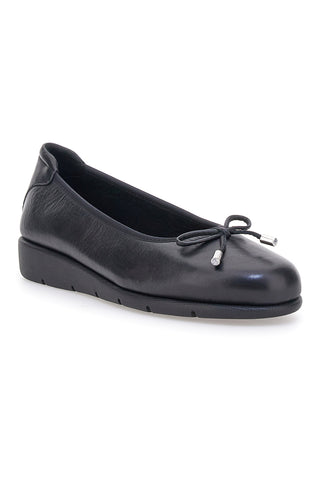 Ballerine nere in vera pelle con fiocco Prima riga 15856APRIL